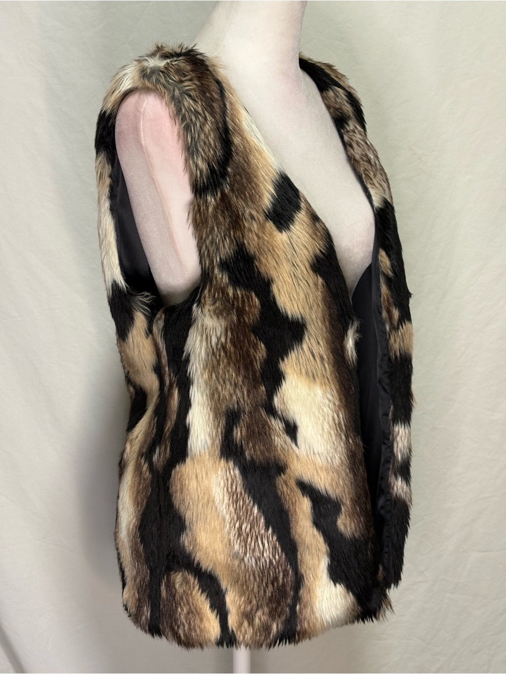Tart Collections Faux Fur Patchwork Vest XS Multicolor